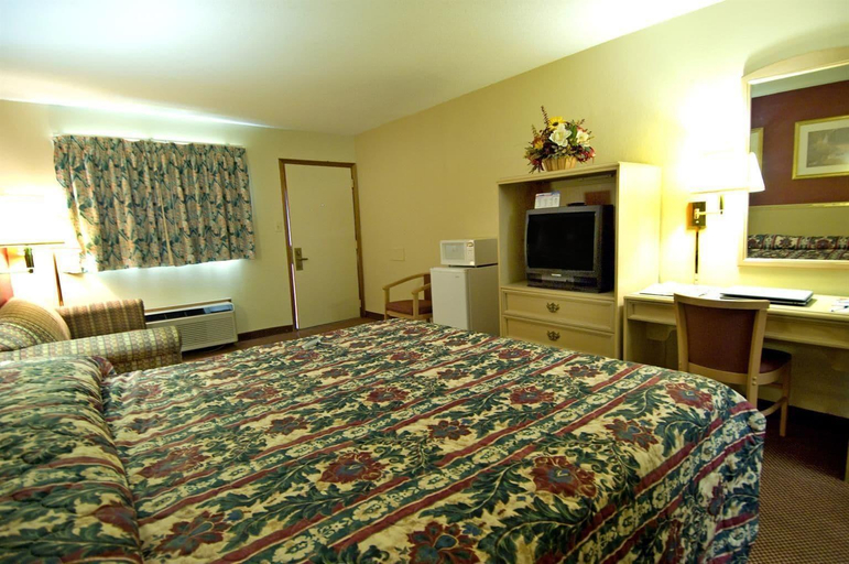 Bedroom 3, Americas Best Value Inn Florence Cincinnati, Boone