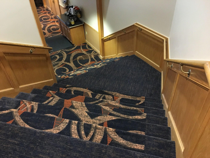 Public Area 2, Cabot Inn & Suites, Coos