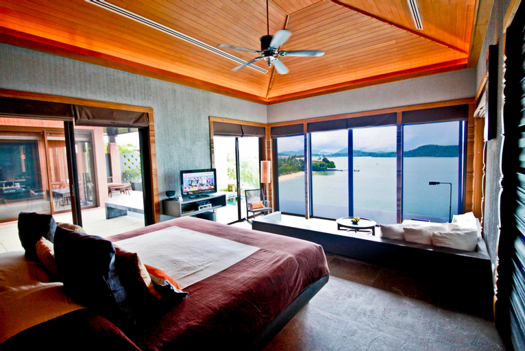 Bedroom 9