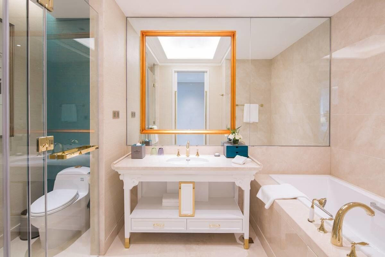Bathroom 5, Howard Johnson Plaza Wyndham Ningbo, Ningbo