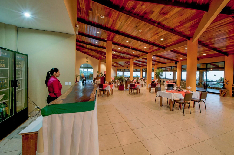 Food & Drinks 5, Montaña Monteverde , Puntarenas