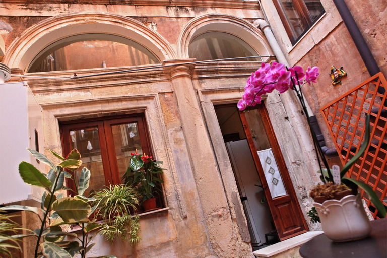 Exterior & Views 2, Al Duomo inn B&B, Catania