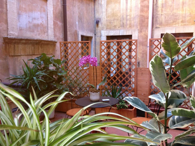 Others 5, Al Duomo inn B&B, Catania