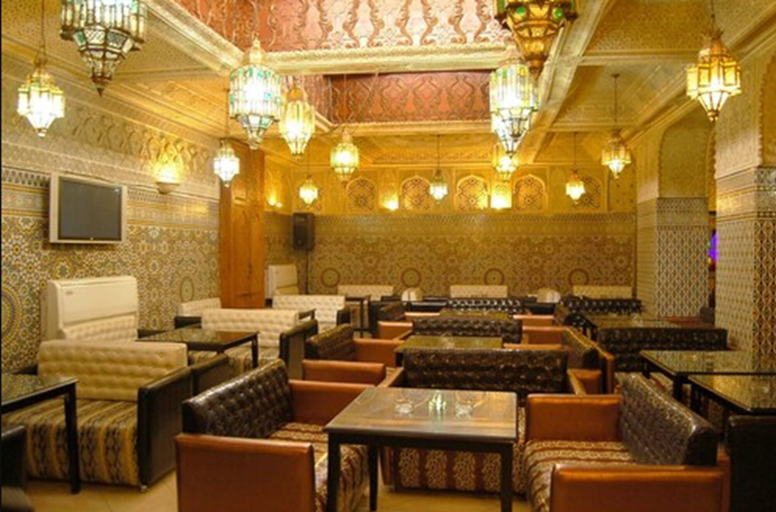 Public Area 2, Mounia, Fès