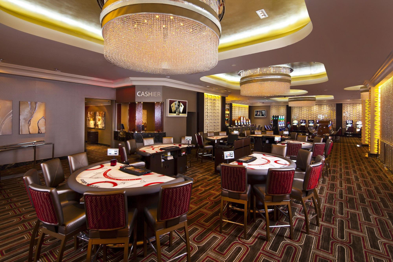 Food & Drinks 5, Golden Nugget Biloxi, Harrison