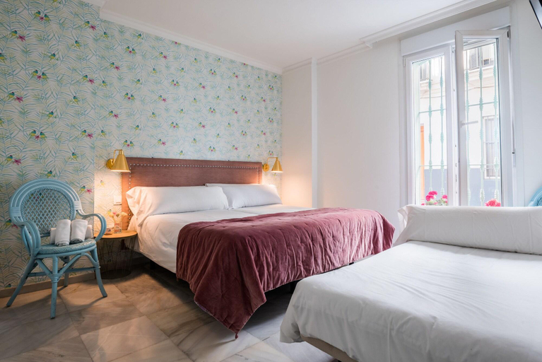 Bedroom 3, Jardin de La Alameda, Sevilla