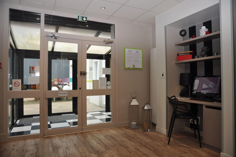 Public Area 3, ibis Styles Rouen Nord Barentin, Seine-Maritime