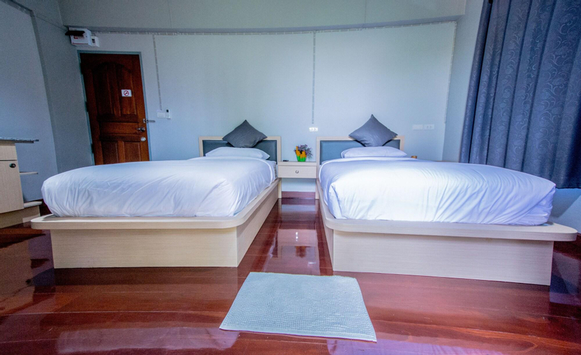Bedroom 18