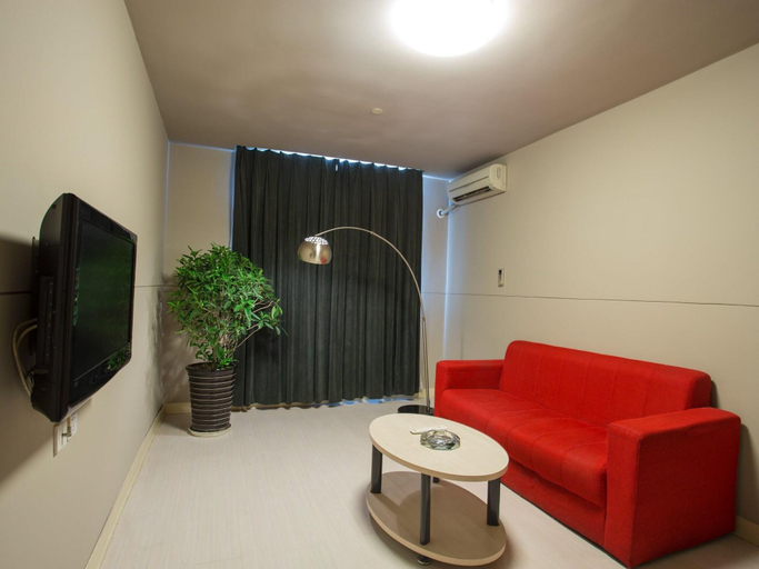 Bedroom 3, Jinjiang Inn Select Chifeng Railway Station, Chifeng