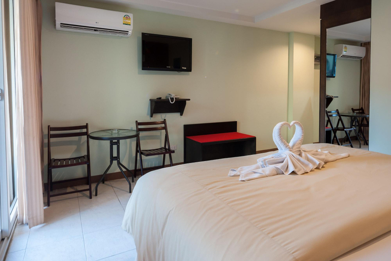 Bedroom 3, The Right Resort, Pattaya