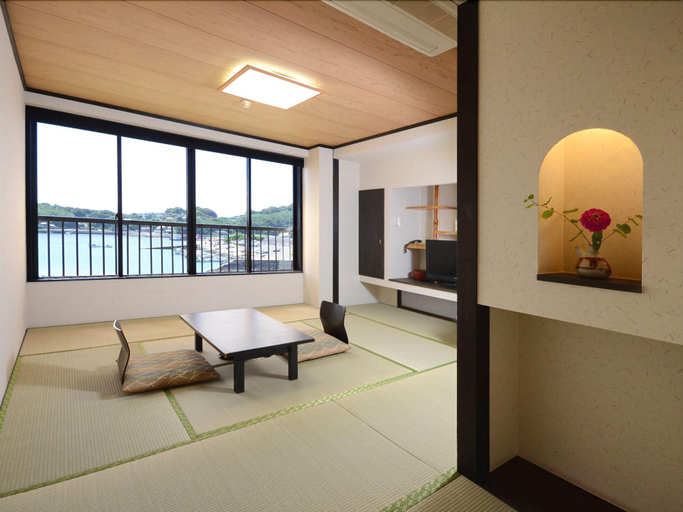 Bedroom 2, Tsuruso, Tara