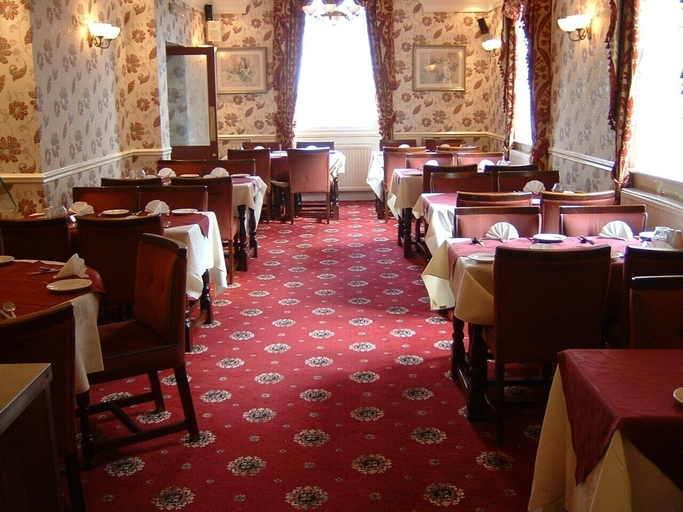 Food & Drinks 5, The Windmill, Lincolnshire