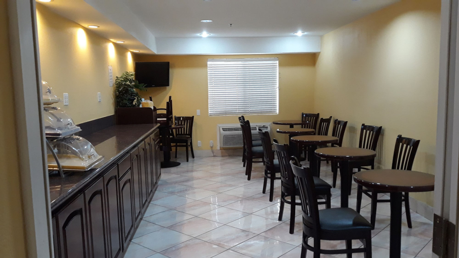 Days Inn by Wyndham South Lenwood, San Bernardino