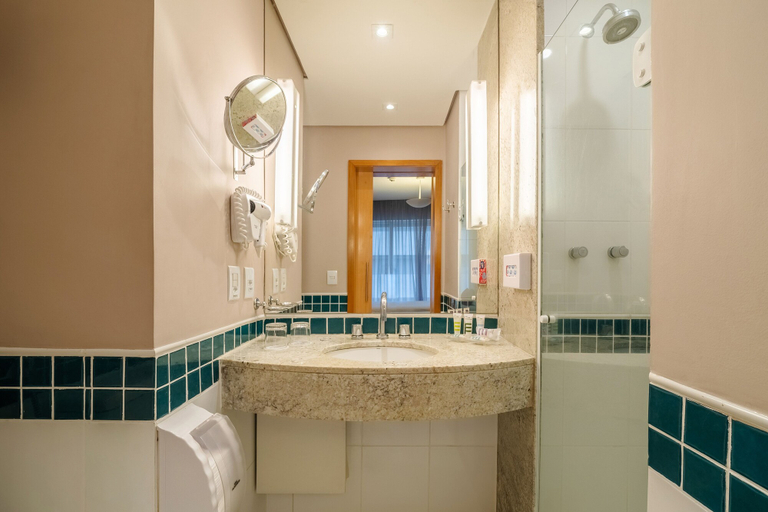 Bathroom 5, Mercure Sao Paulo Ginasio Ibirapuera, São Paulo