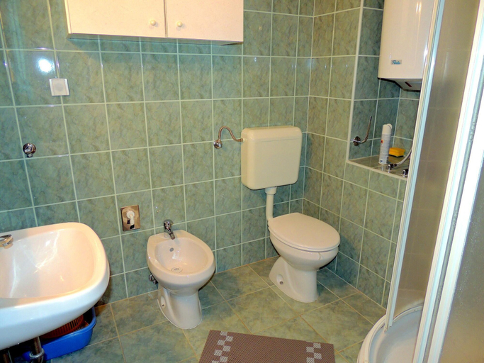 Bathroom 3, Apartments Vila Ida, Malinska-Dubašnica