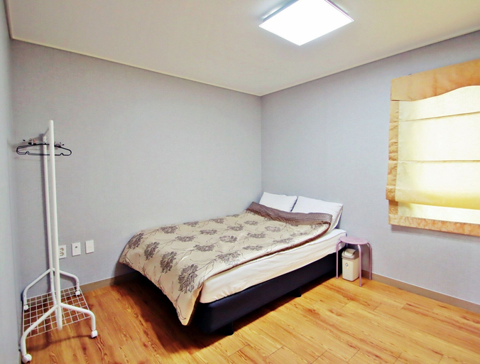Bedroom 2, Haemaji Pension, Seogwipo