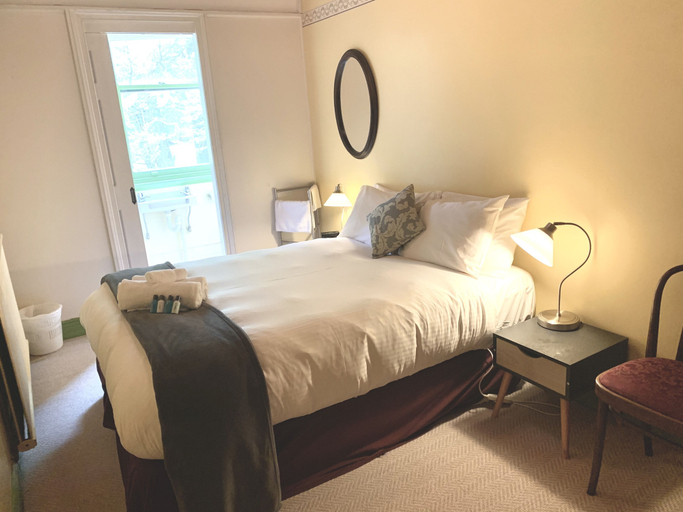 Bedroom 4, The Victoria & Albert Guesthouse, Blue Mountains