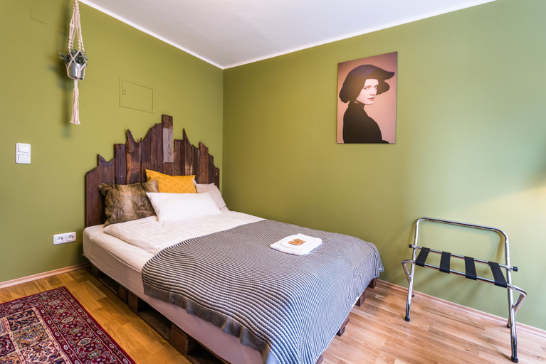 Bedroom 3, Stay in Style City Center deluxe flat, Mannheim