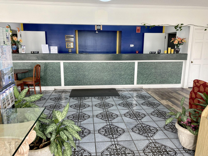 Public Area 3, Motel 6 Marianna, FL, Jackson