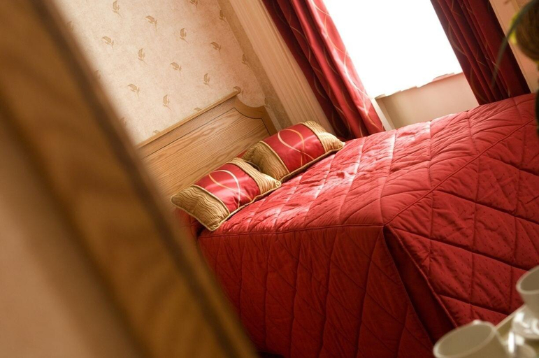 Bedroom 3, Montana, London