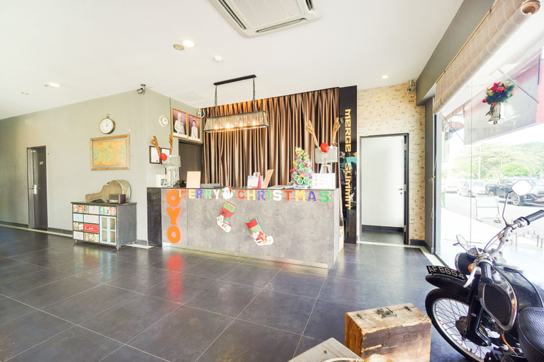Public Area 2, Merge Summit Boutique Hotel, Hilir Perak