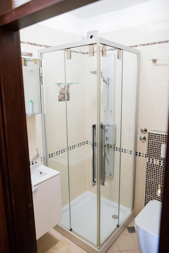 Bathroom 5, Old Town Art Apartment Split by Litto, Split