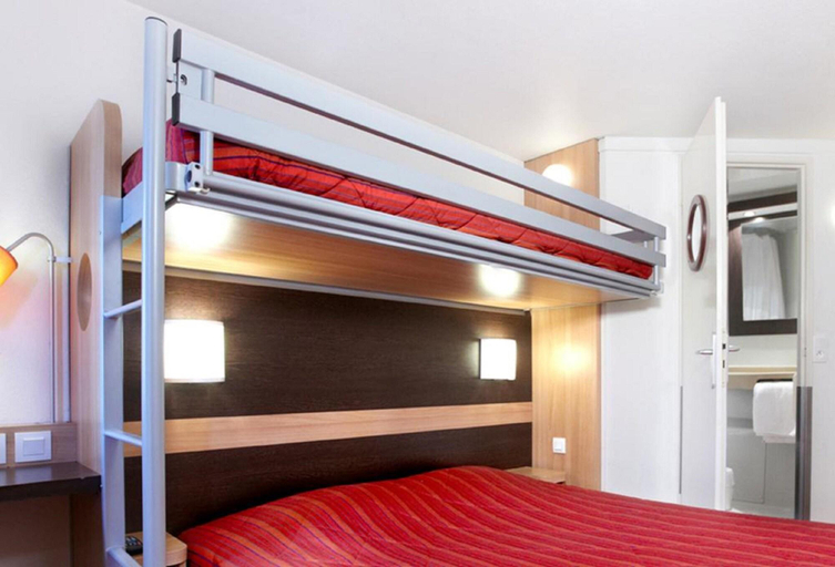 Bedroom 2, Premiere Classe Dunkerque Est Armbouts Cappel, Nord