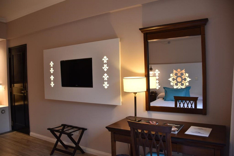 Bedroom 3, Howard Johnson Resort Pilar, Pilar