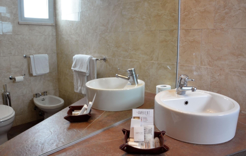Bathroom 4, Panoramic, Rimini