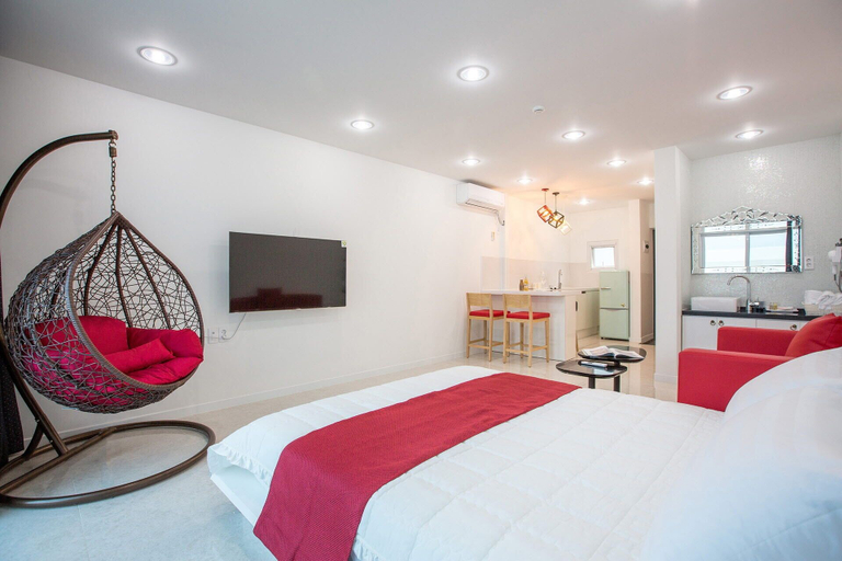 Bedroom 3, Geoje Star Marine Pool Villa Pension - F, Geoje