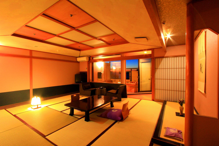 Bedroom 3, Toi Fujiya Hotel, Izu