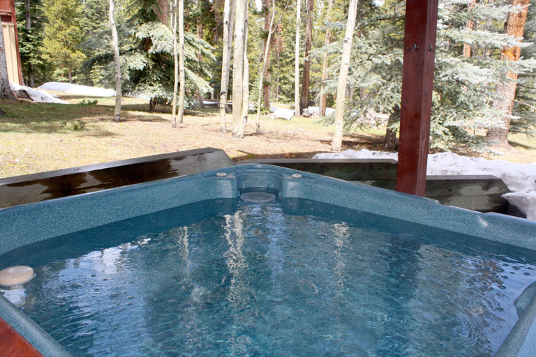 Sport & Beauty 2, White Wolf 890 By Peak Property Management, Summit