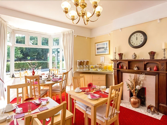 Food & Drinks 5, Ashgrove House, Warwickshire