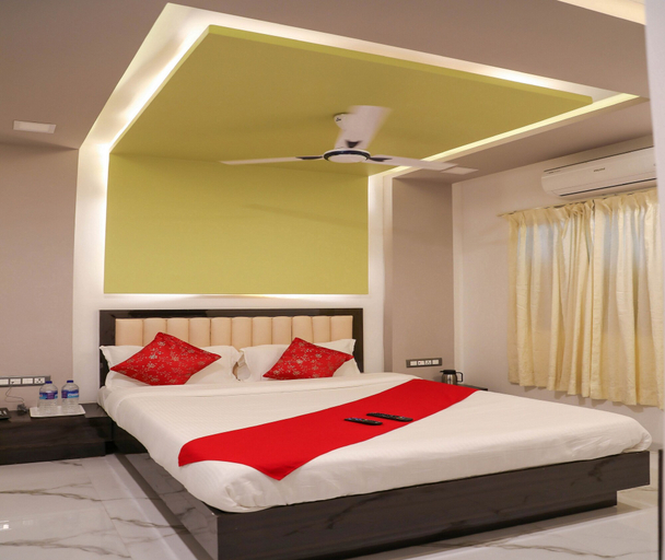 Bedroom 3, PRIME GRAND HOTEL, Mumbai Suburban