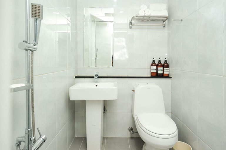Bathroom 5, Mido Myeongdong, Jung