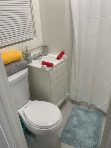 Bathroom 3, Hollywood Comfortable Stay, Los Angeles