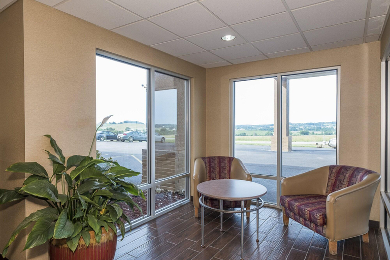 Public Area 2, Red Roof Inn Jackson, OH, Jackson