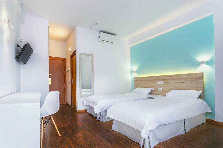 Bedroom 3, BLUESEA Torremolinos Centro, Málaga
