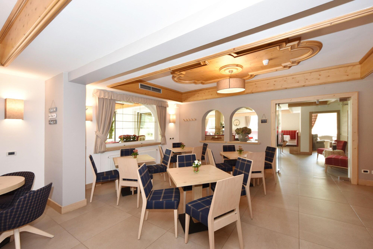 Food & Drinks 5, X Alp Hotel, Trento