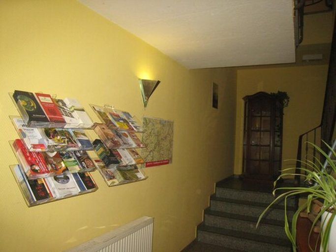 Public Area 3, Hotel Schöne Aussicht, Burgenlandkreis