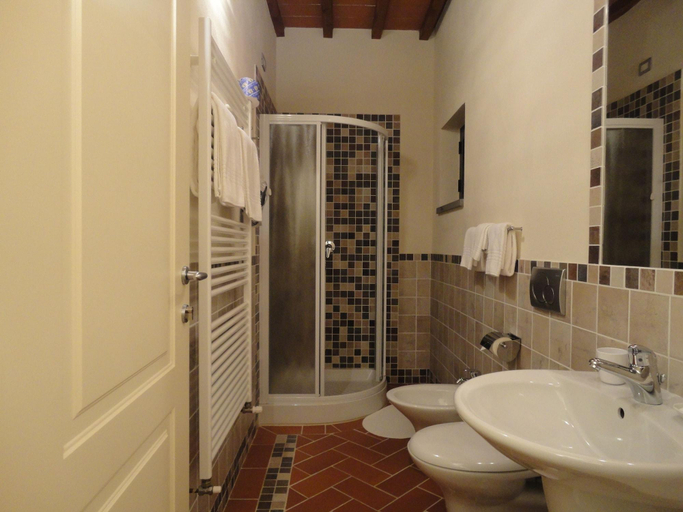 Bathroom 4, B&B Il Poggiolo delle Rose, Florence