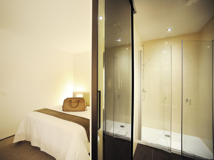 Bedroom 4, Air Rooms Madrid By Hellosky, Madrid