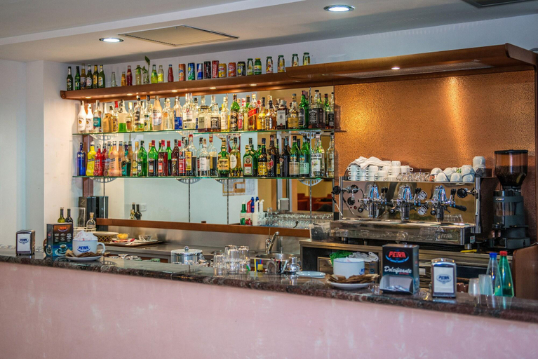 Food & Drinks 5, Hotel delle More, Foggia