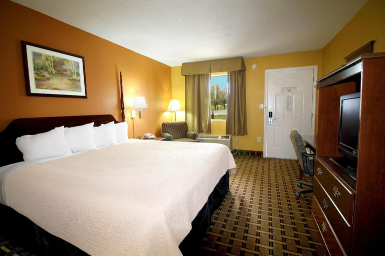 Bedroom 4, Paducah Inn, McCracken