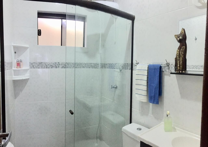 Bathroom, Morada das Flores, Imbituba