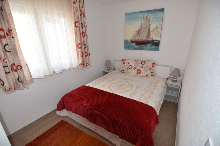 Bedroom 4, Villa Portofino, Okrug