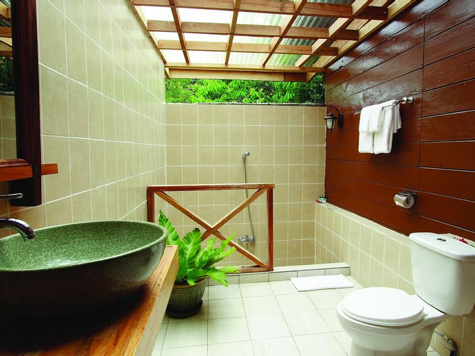 Bathroom 5