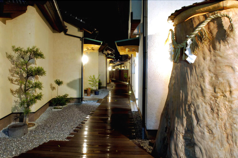 Public Area, Hotel Shikimi, Takachiho