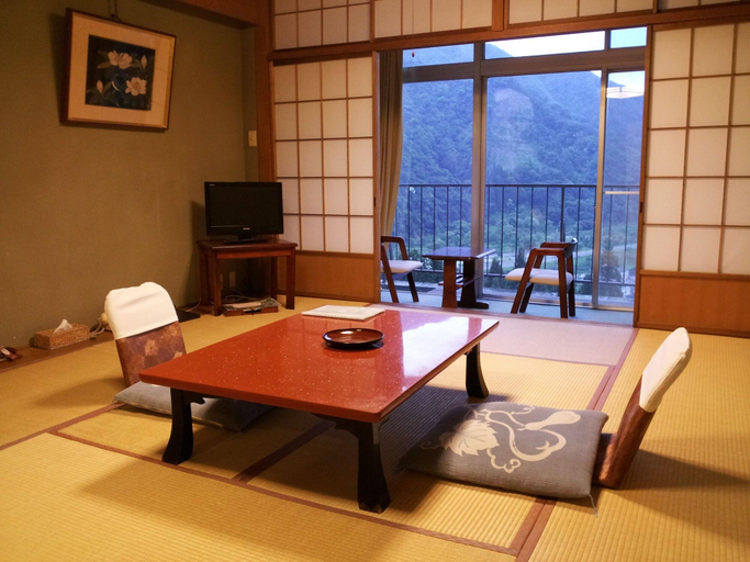 Bedroom 3, Yukiguni No Yado Takahan, Minamiuonuma