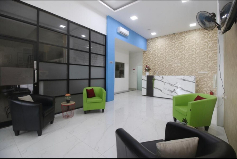 RedDoorz Plus @ Cemara Asri Medan, Medan